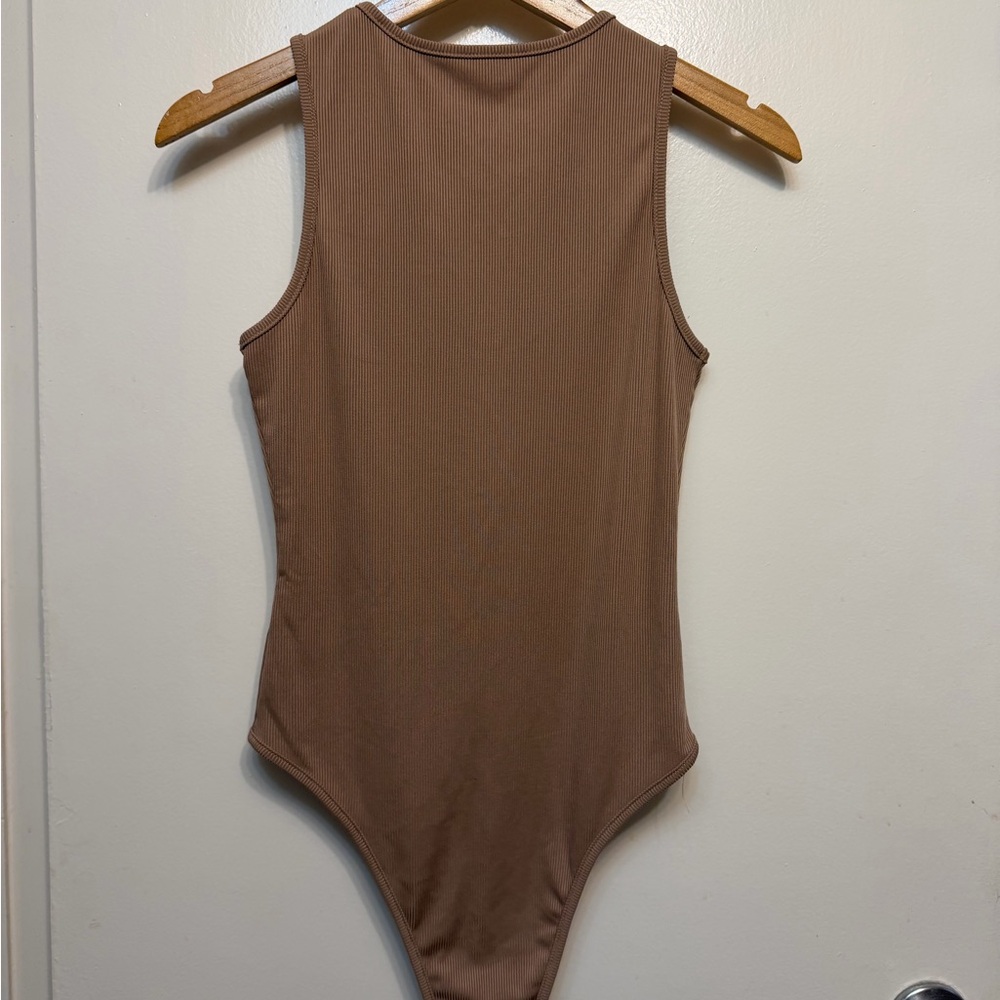 SHEIN Brown Sleeveless Bodysuit